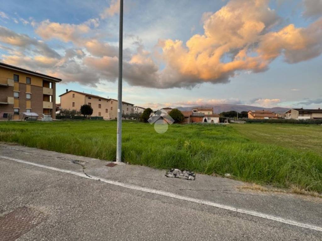 bifamiliare in vendita a Cannara