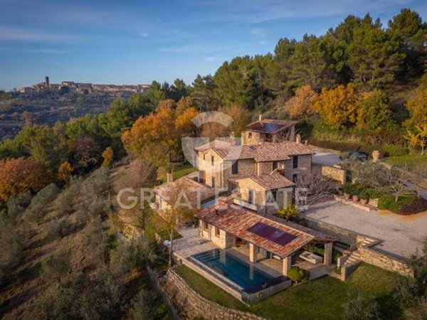 casa indipendente in vendita a Cannara