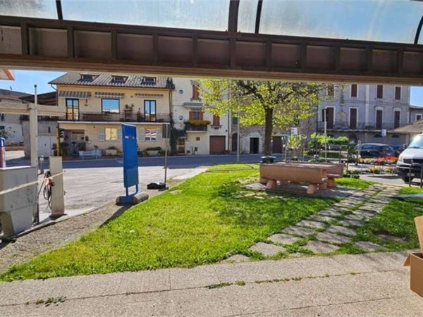 negozio in vendita a Cannara