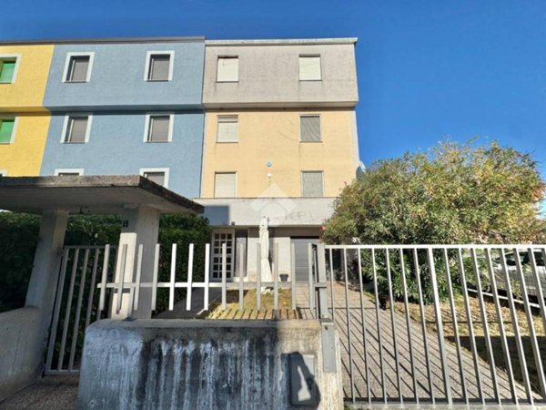 casa indipendente in vendita a Cannara