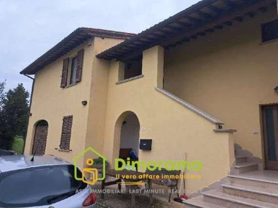 casa indipendente in vendita a Cannara in zona Collemancio