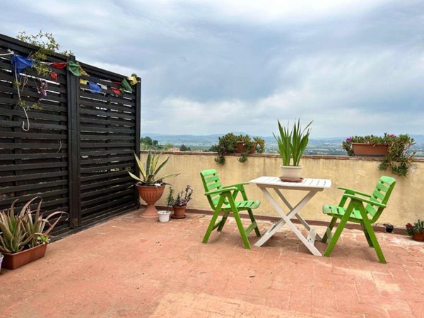 appartamento in vendita a Cannara in zona Collemancio