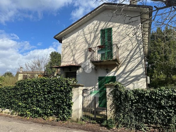 casa indipendente in vendita a Cannara