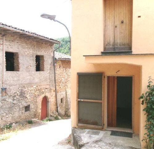 appartamento in vendita a Cascia