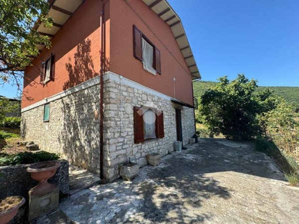 appartamento in vendita a Cascia