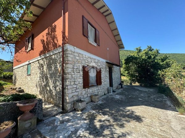 appartamento in vendita a Cascia
