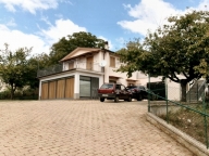 casa indipendente in vendita a Cascia