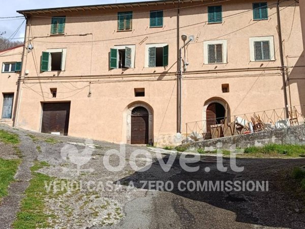 intera palazzina in vendita a Cascia