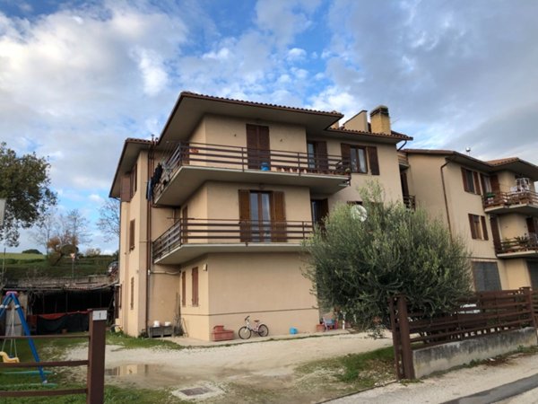 appartamento in vendita a Castel Ritaldi in zona Bruna