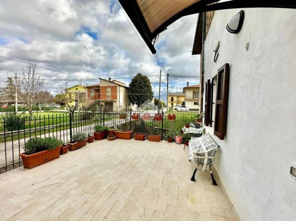 appartamento in vendita a Castel Ritaldi in zona Mercatello