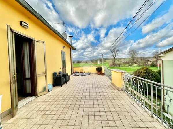 appartamento in vendita a Castel Ritaldi in zona Mercatello