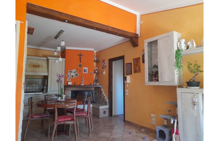 appartamento in vendita a Castel Ritaldi in zona Bruna