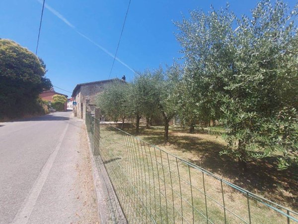 casa indipendente in vendita a Castel Ritaldi