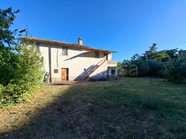casa indipendente in vendita a Castel Ritaldi in zona Colle del Marchese