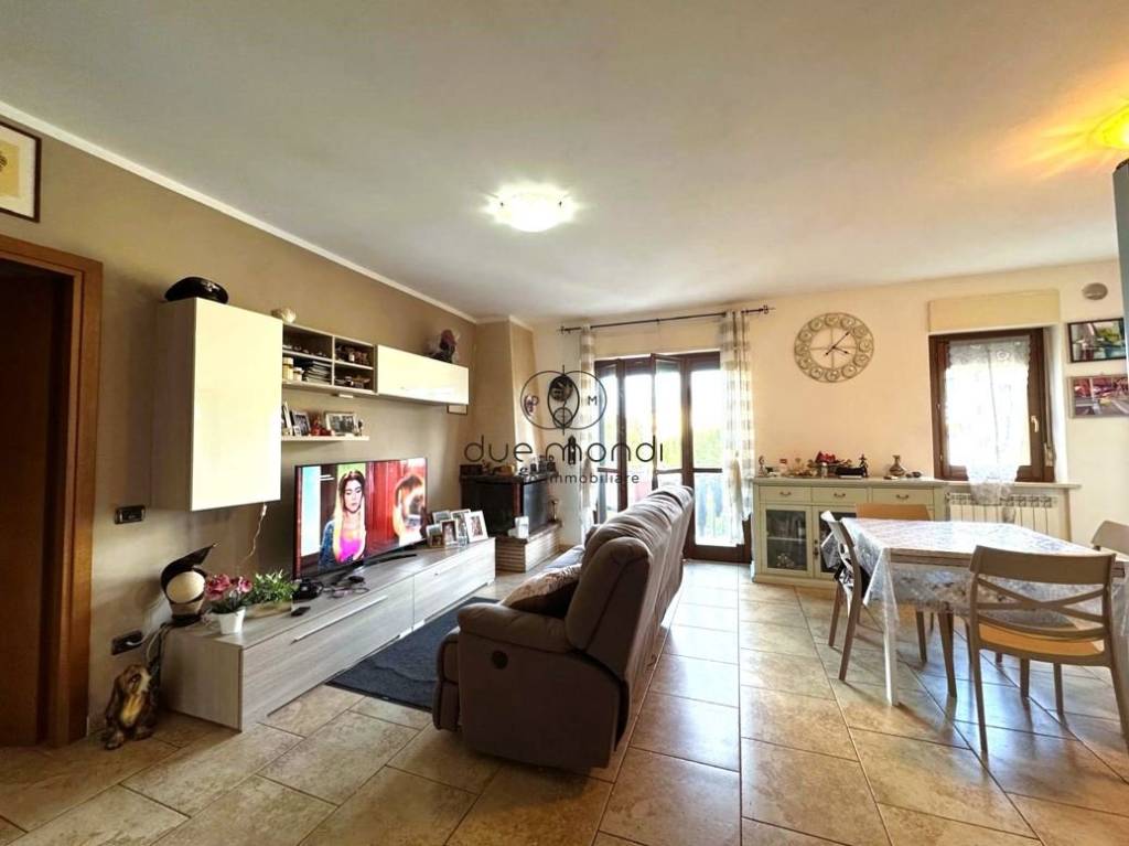 appartamento in vendita a Castel Ritaldi in zona Bruna