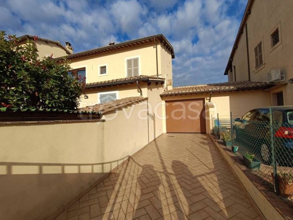 appartamento in vendita a Castel Ritaldi