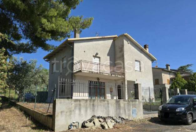 casa indipendente in vendita a Castel Ritaldi in zona Colle del Marchese