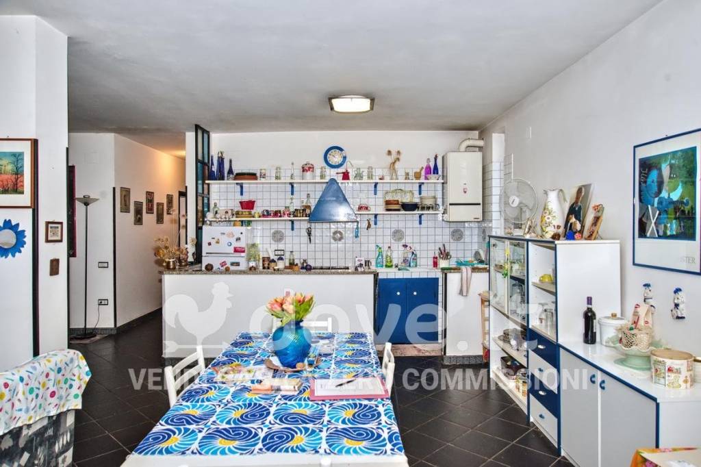 casa indipendente in vendita a Castel Ritaldi in zona Colle del Marchese