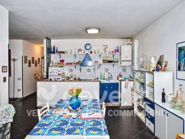 casa indipendente in vendita a Castel Ritaldi