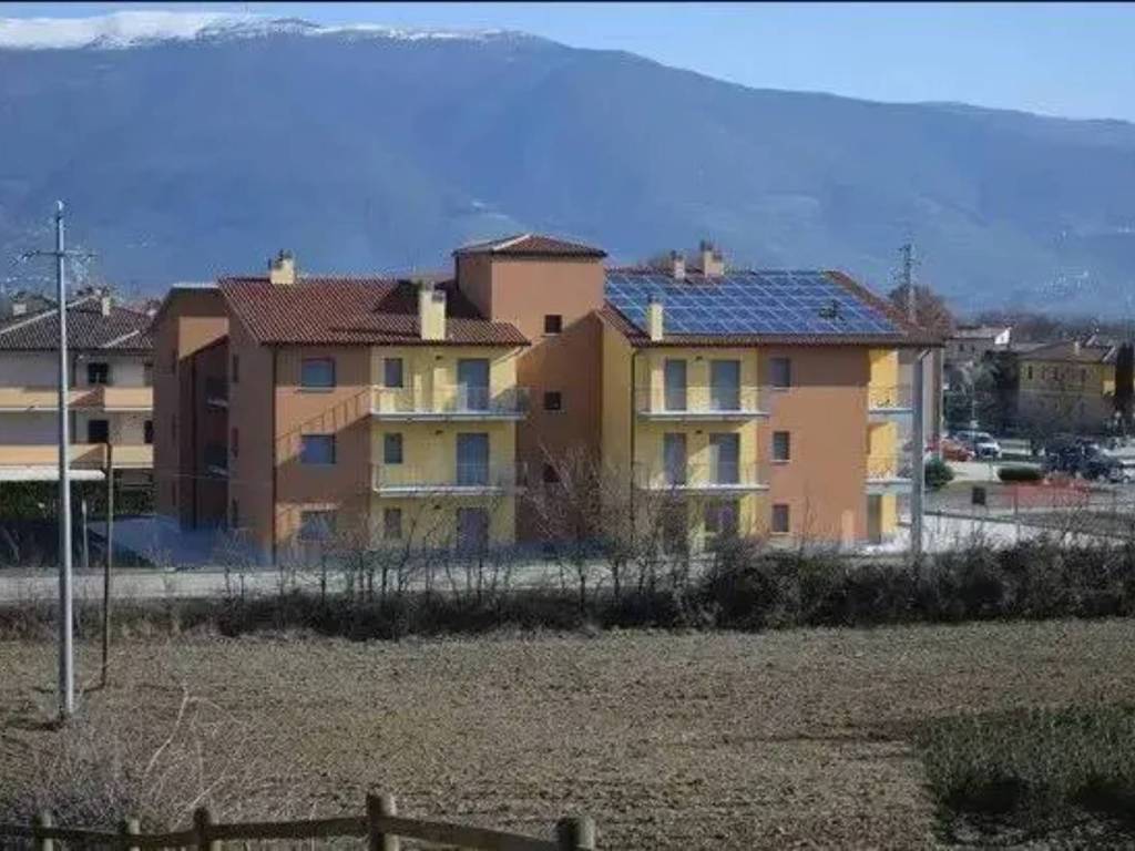 appartamento in vendita a Castel Ritaldi in zona Bruna