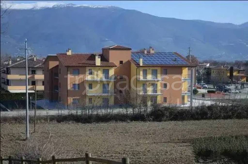 appartamento in vendita a Castel Ritaldi in zona Bruna