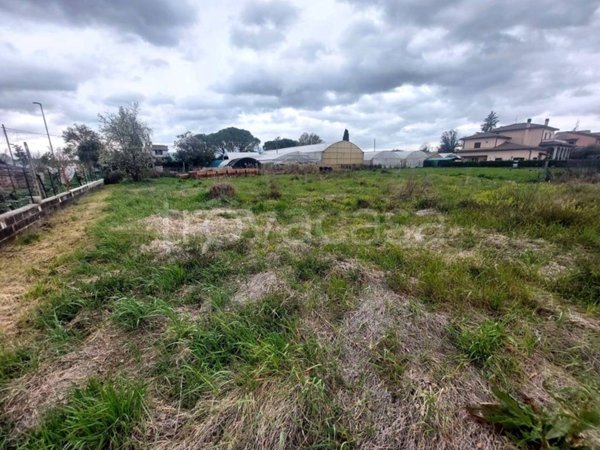 bifamiliare in vendita a Castel Ritaldi in zona Castel San Giovanni