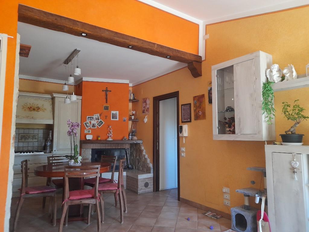 appartamento in vendita a Castel Ritaldi in zona Bruna