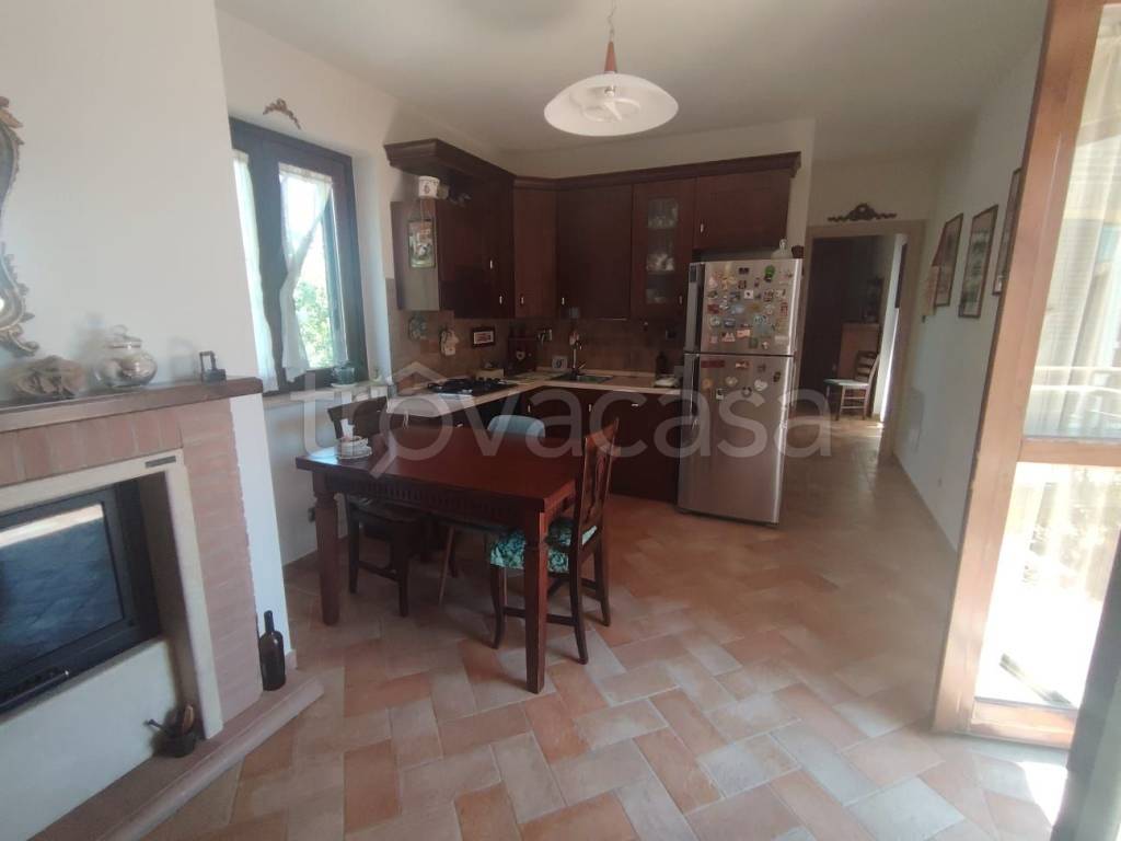 appartamento in vendita a Castel Ritaldi in zona Bruna