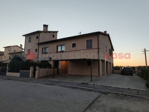 appartamento in vendita a Castel Ritaldi in zona Bruna