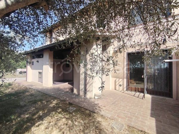 appartamento in vendita a Castel Ritaldi in zona Bruna