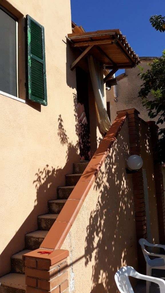 casa indipendente in vendita a Castel Ritaldi in zona Bruna