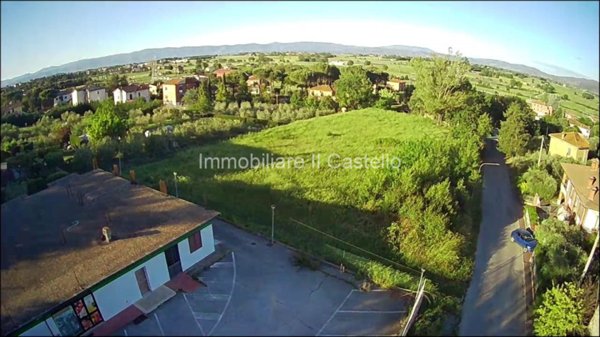 terreno edificabile in vendita a Castiglione del Lago
