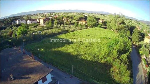 terreno edificabile in vendita a Castiglione del Lago