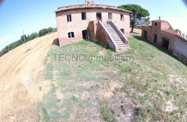 casa indipendente in vendita a Castiglione del Lago in zona Macchie