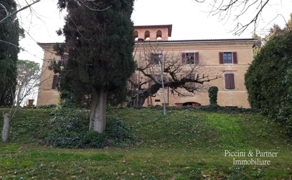 casa indipendente in vendita a Castiglione del Lago