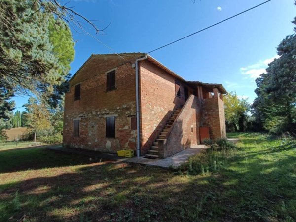casa indipendente in vendita a Castiglione del Lago in zona Vaiano