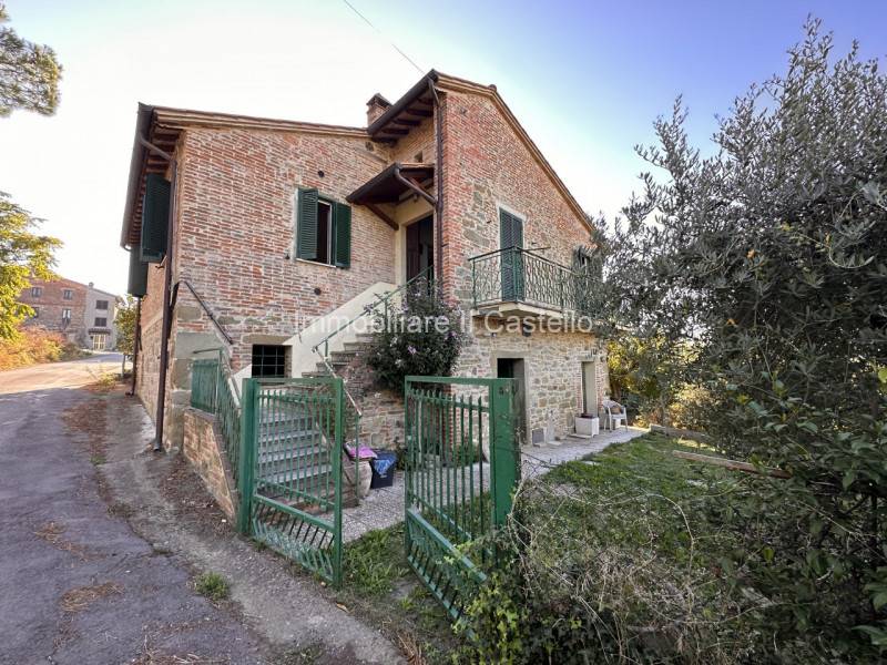 casa indipendente in vendita a Castiglione del Lago in zona Macchie