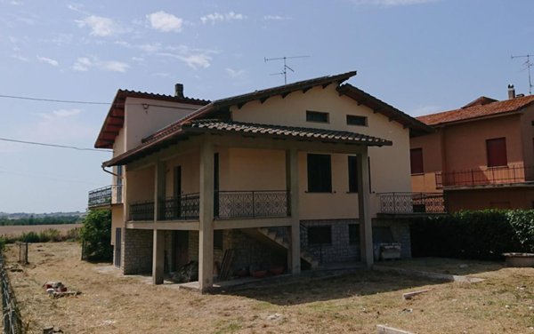 appartamento in vendita a Castiglione del Lago in zona Macchie