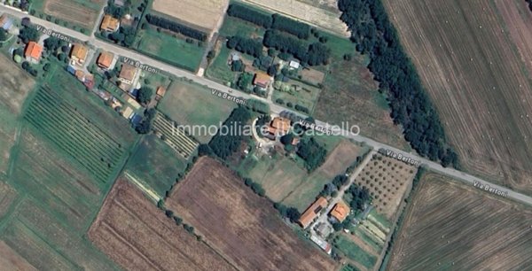 terreno edificabile in vendita a Castiglione del Lago in zona Piana
