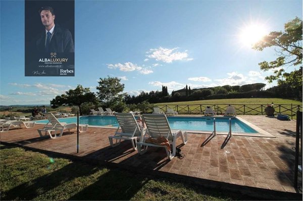 casa indipendente in vendita a Castiglione del Lago