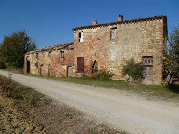 casa indipendente in vendita a Castiglione del Lago