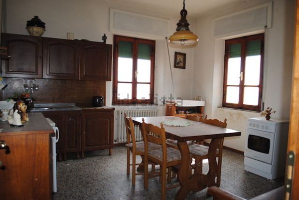 casale in vendita a Castiglione del Lago