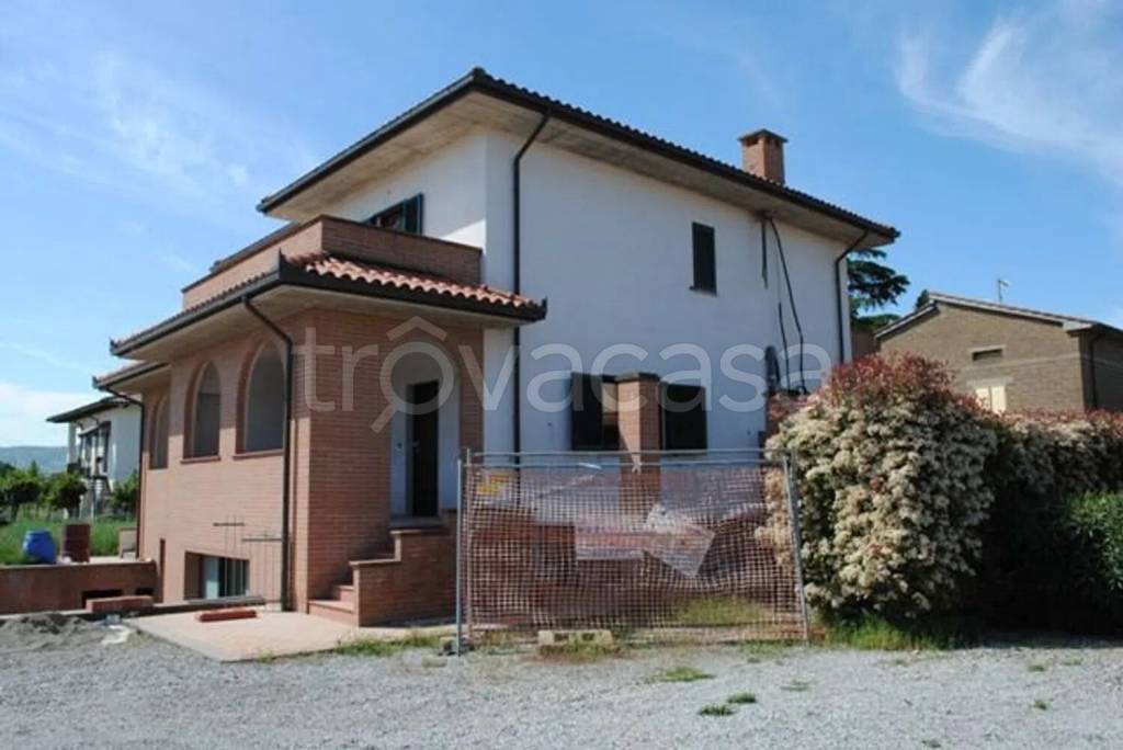 casa indipendente in vendita a Castiglione del Lago in zona Panicarola