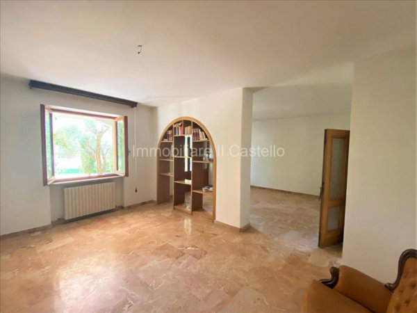 casa indipendente in vendita a Castiglione del Lago