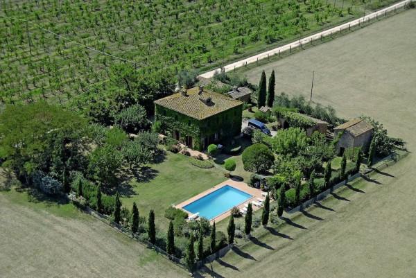 casa indipendente in vendita a Castiglione del Lago