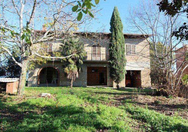 casa indipendente in vendita a Castiglione del Lago