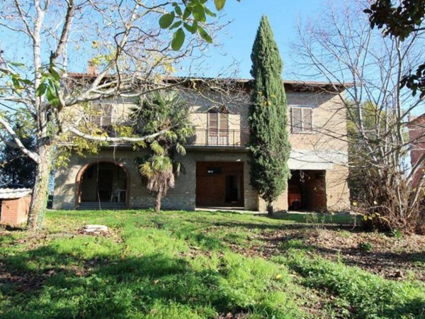 casa indipendente in vendita a Castiglione del Lago