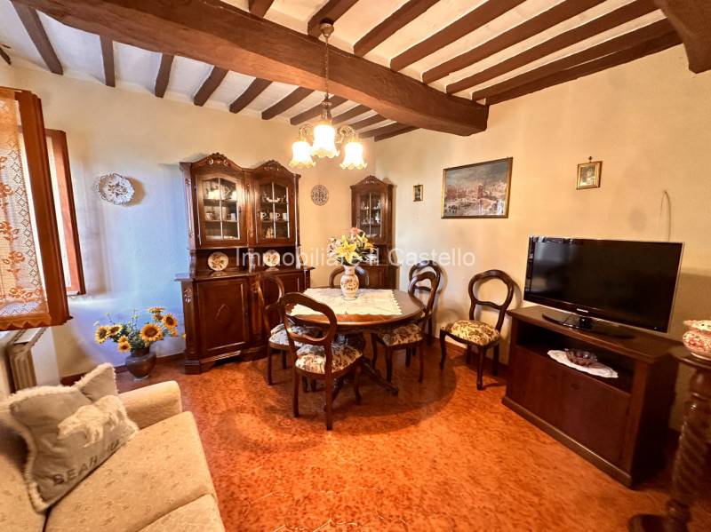 casa indipendente in vendita a Castiglione del Lago