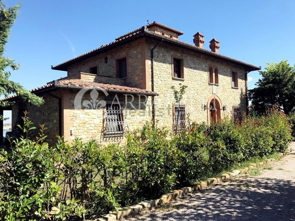 casa indipendente in vendita a Castiglione del Lago