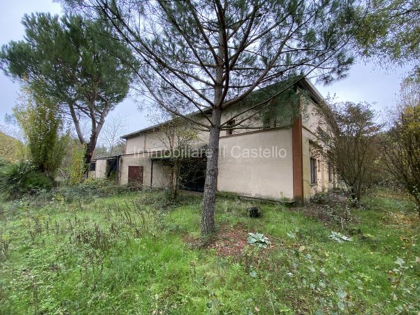 negozio in vendita a Castiglione del Lago
